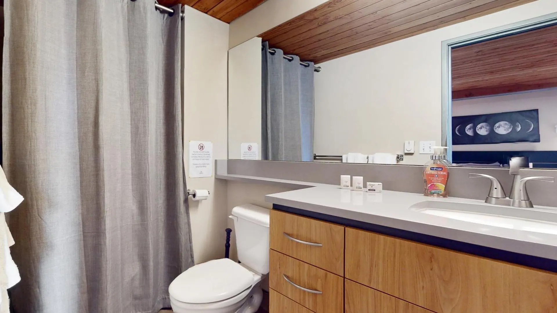 19Th Avenue Lofts Unit 213 Hotel Seattle 0*,  United States